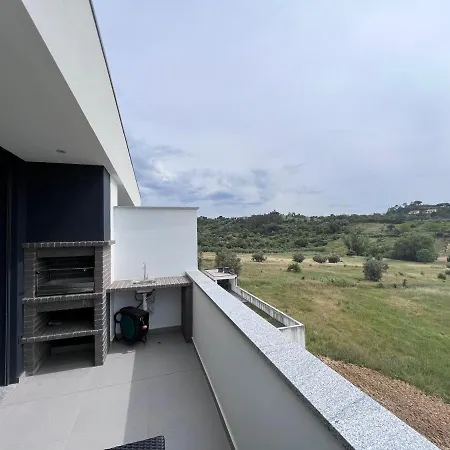 Castelo View