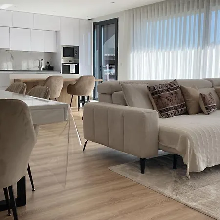 Apartment Castelo View *