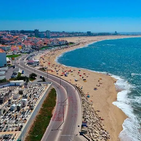 Castelo View דירה פומבל