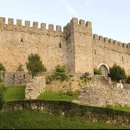 Castelo View Apartment *