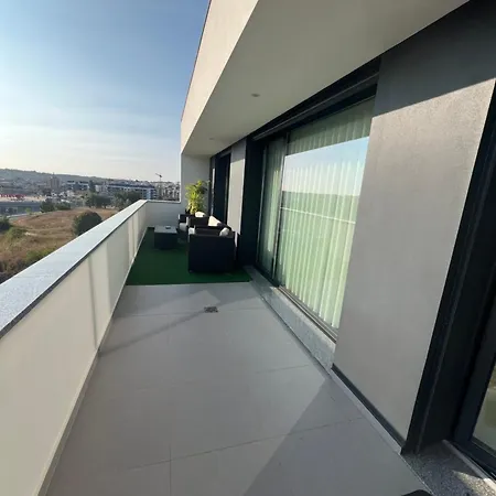 דירה Castelo View